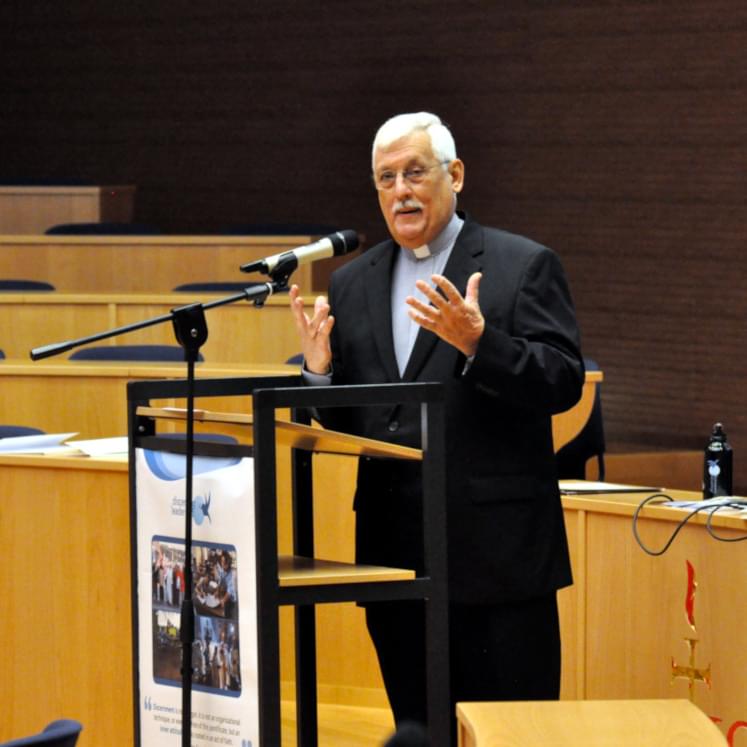 Padre Arturo Sosa durante un evento di formazione alla leadership ignaziana