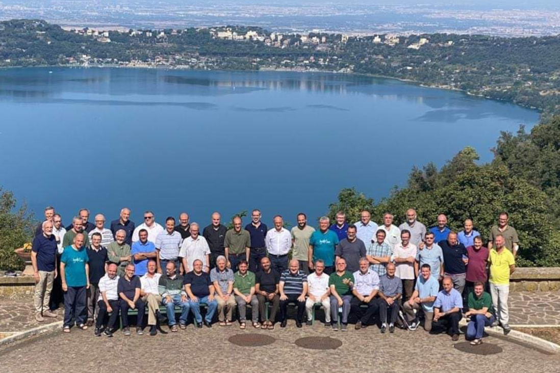Group picture of the Jesuit fathers who took part in the first Provinciale Congregation of the Euro-Mediterranean Province